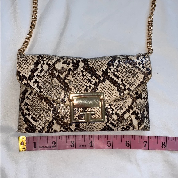 🆕 Snakeskin Convertible Belt Bag & Clutch - Picture 7 of 11